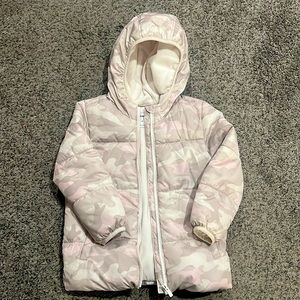 Water-Resistant Hooded Camo Puffer Jacket for Toddler Girls